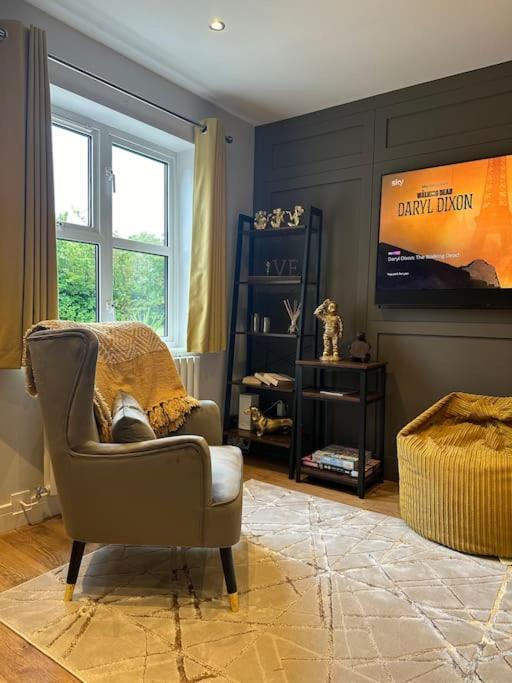 Two Bed Home In Портишед Екстериор снимка